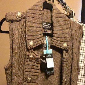 Brown Sweater Vest - Very Outdoorsy